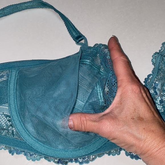 36E 36DD Wacoal Sling lift Teal Floral Embroider Underwire Bra 65191 Loop Straps - Picture 2 of 16